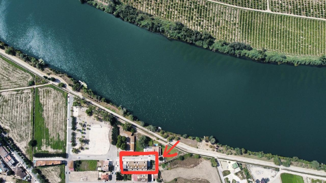 شقة Duplex Rio Ebro ديلتيبري المظهر الخارجي الصورة